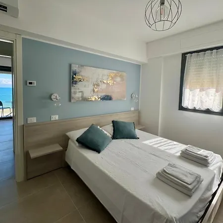 Palms Aparthotel *
