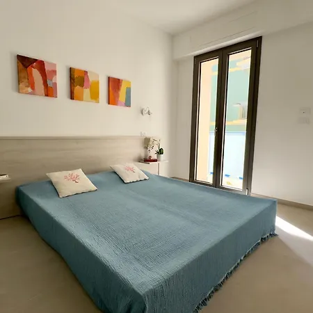 Palms Aparthotel *