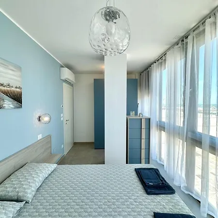 Palms 4*